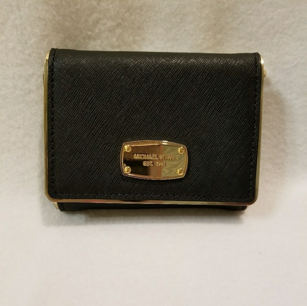 Michael Khors black trifold wallet